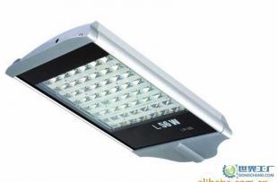 LED路燈 CE認(rèn)證直板型大功率56W高亮CREE LED路燈解析